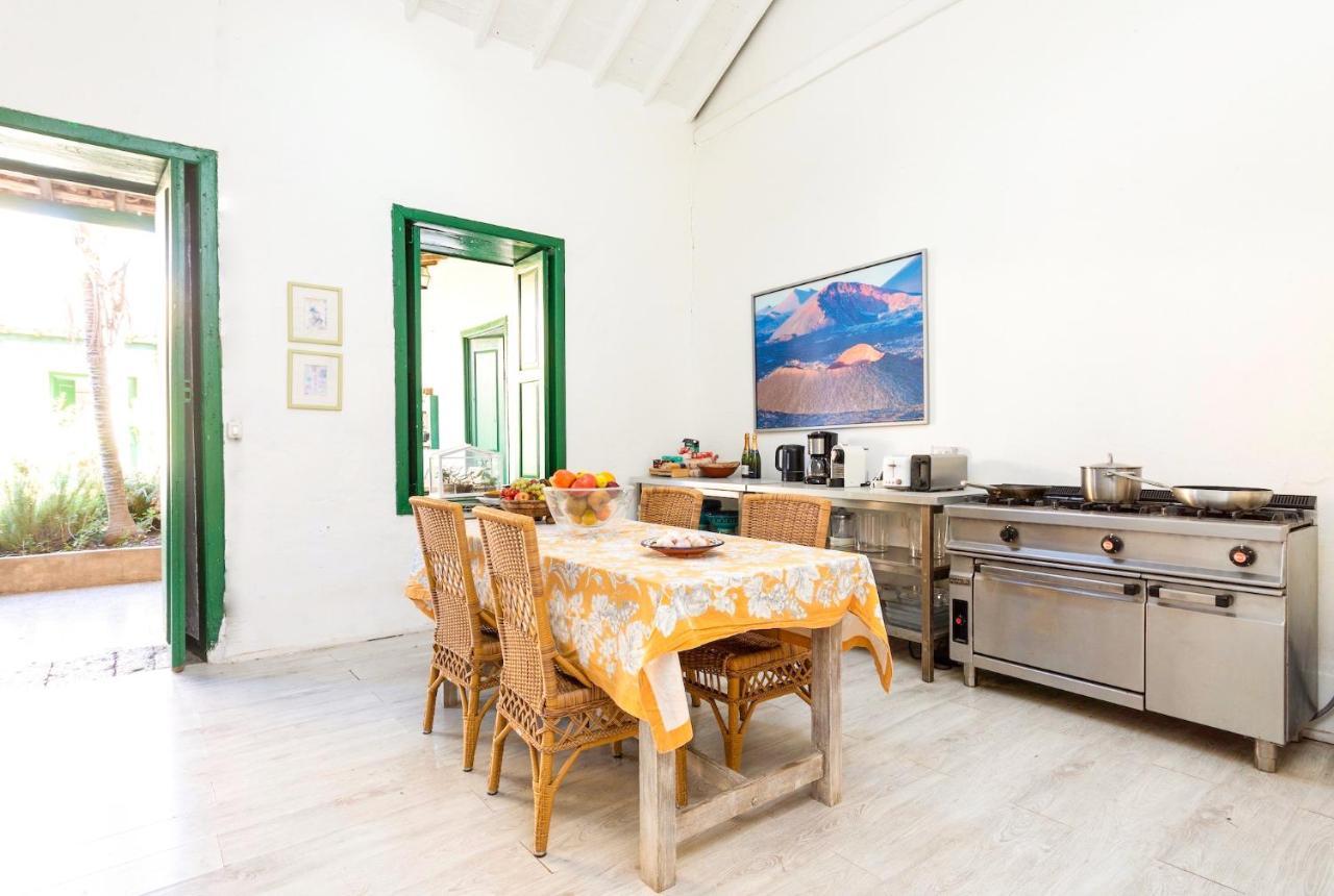 Detached Villa With Garden, Heated And Private Pool, Sea View, Parking Free Tijoco de Abajo Eksteriør billede